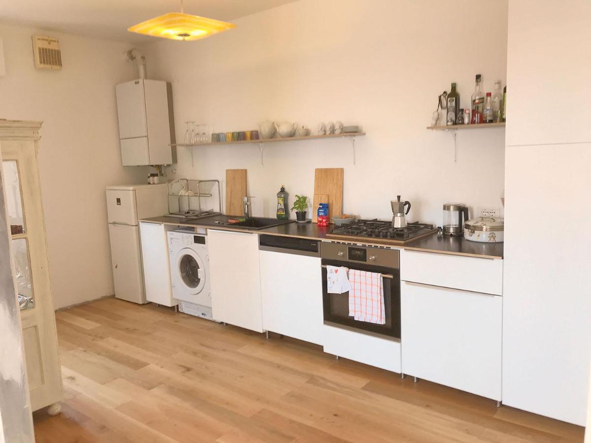 Casa Della Felicita Apartment คิออกเจีย ภายนอก รูปภาพ
